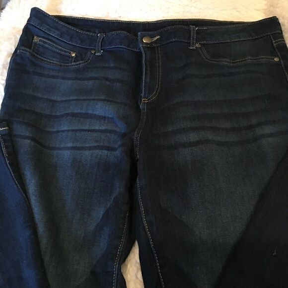 Faded Glory Jeans    - Picture 2 of 4